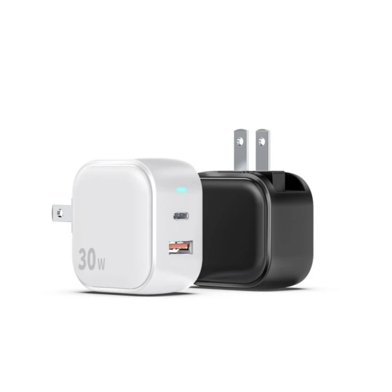 USB-A மற்றும் USB-C உடன் 30WPD ஃபாஸ்ட் சார்ஜர்