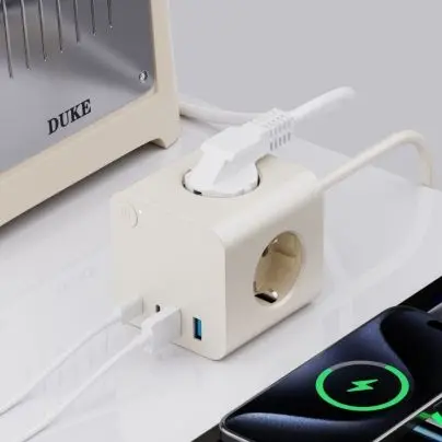 25W PD USB 3 AC அவுட்லெட்களுடன் கூடிய EU பவர் ஸ்ட்ரிப்